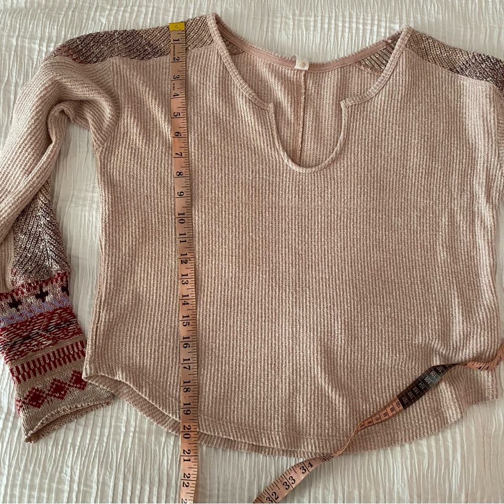 Anthropology Daily Practice crochet sleeve crop top - Picture 8 of 8